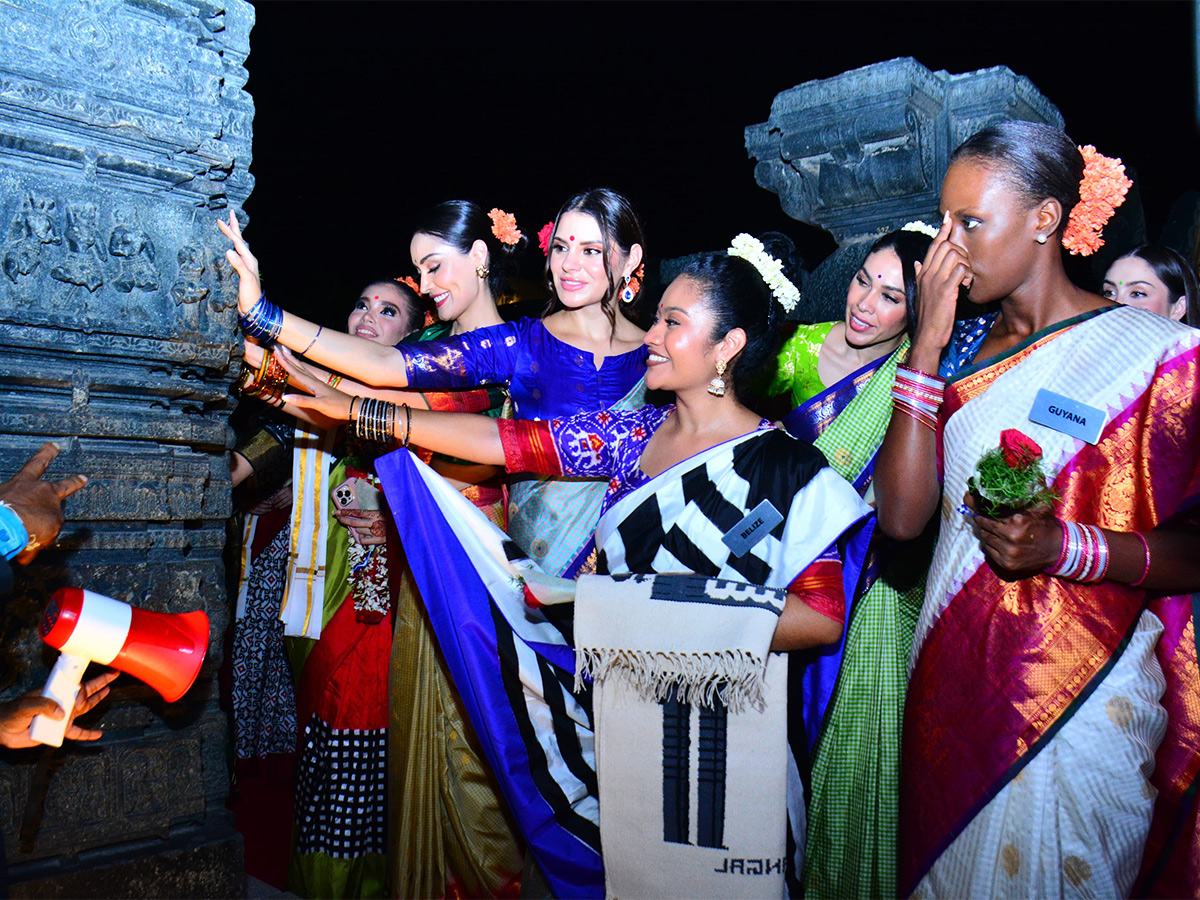 Miss World 2025 Contestants Visit Ramappa Temple Photos14