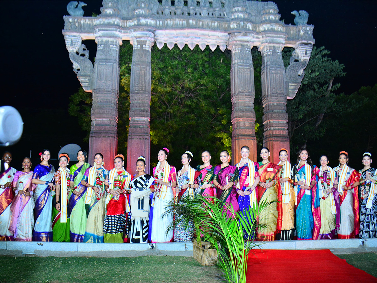 Miss World 2025 Contestants Visit Ramappa Temple Photos22
