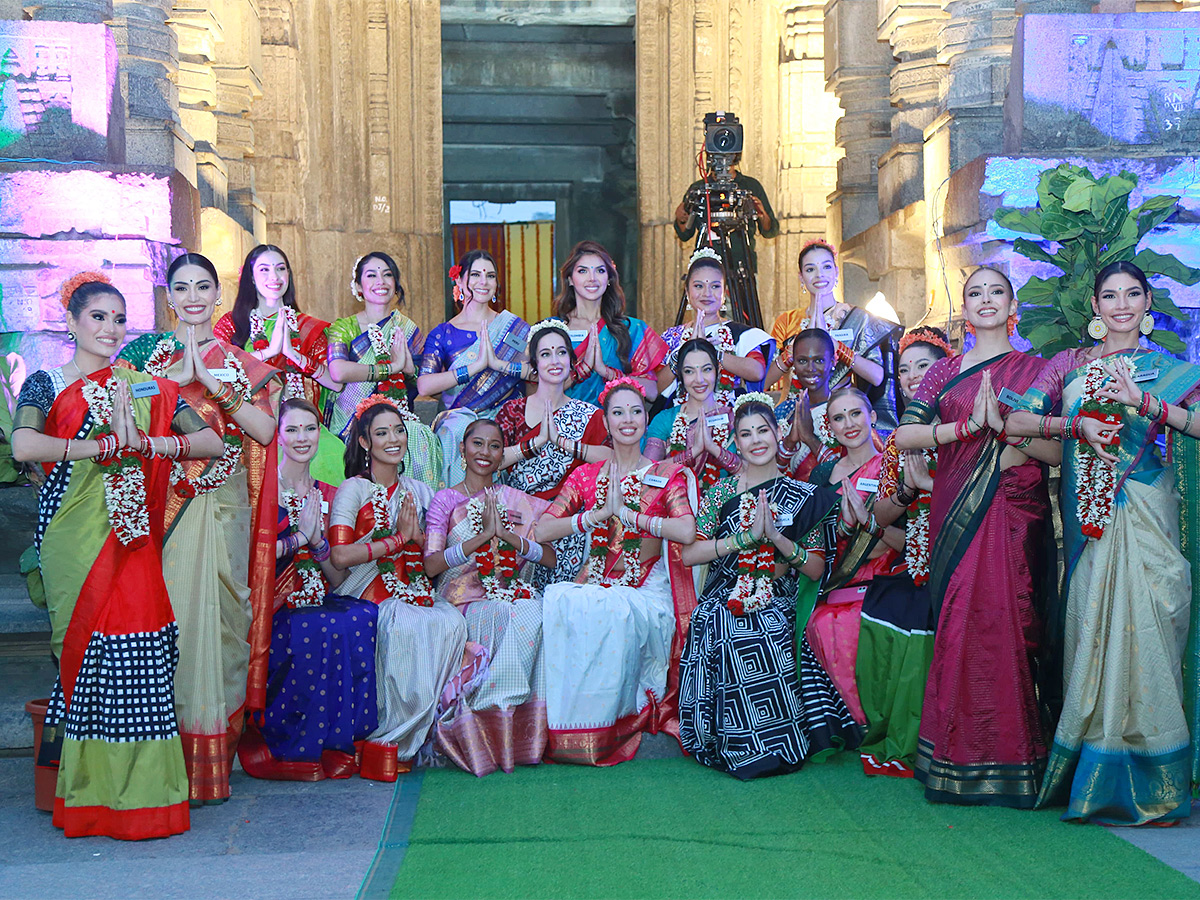 Miss World 2025 Contestants Visit Ramappa Temple Photos6
