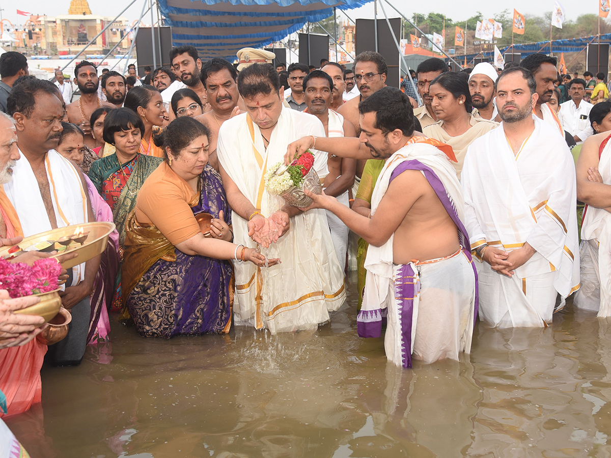 Telangana : Saraswati Pushkaralu 2025 Begins Today Photos5