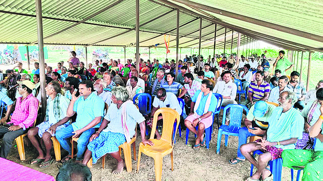 రూ.8.3 లక్షలు ఏ మూలకూ చాలవు1