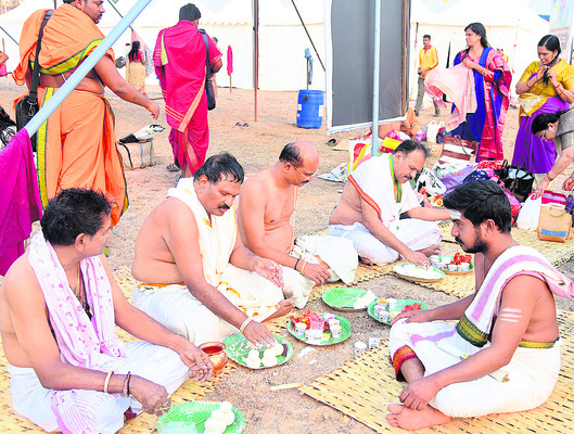 సరస్వతీ నమస్తుతే..4