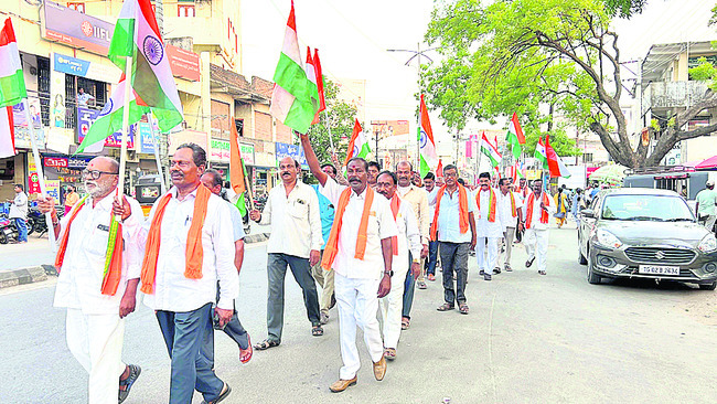 మల్లికార్జునస్వామి విగ్రహ ప్రతిష్ఠాపన ఉత్సవాలు
1
