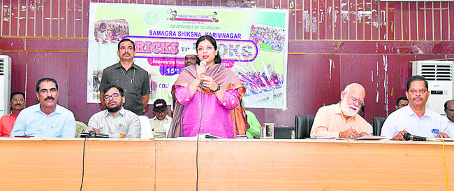 కార్మికుల పిల్లలకు ప్రత్యేక బోధన1