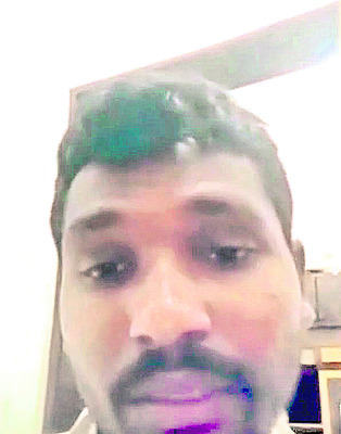 అయ్యా.. మాబిడ్డను సౌదీ నుంచి రప్పించండి
1