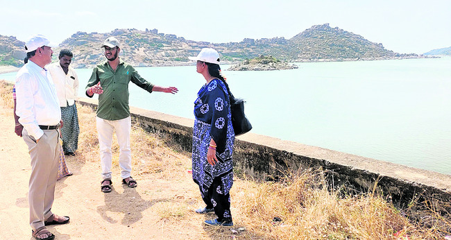 వేసవిలో ఎమ్మిగనూరు ‘పులి’కింత1