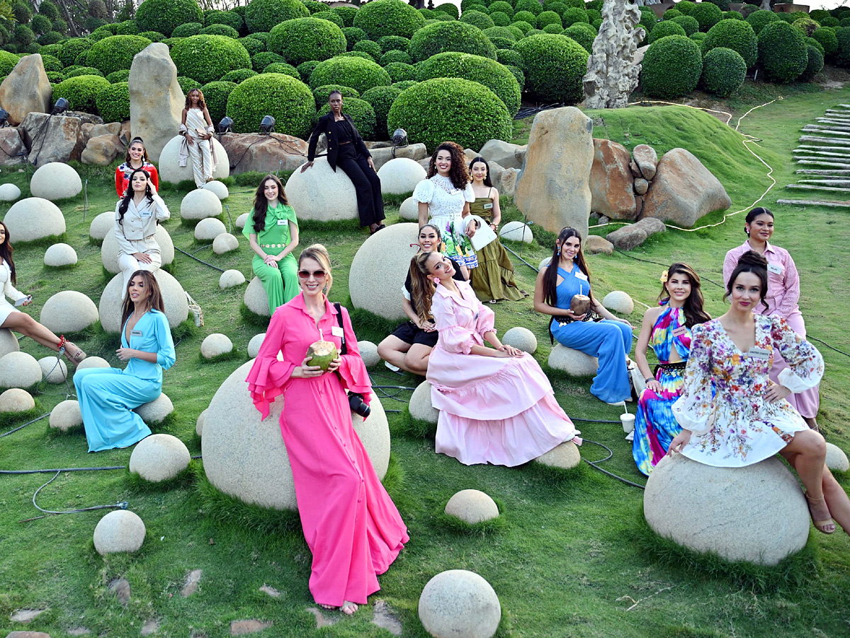 Miss World 2025 Contestants visit Eco Park Photos12