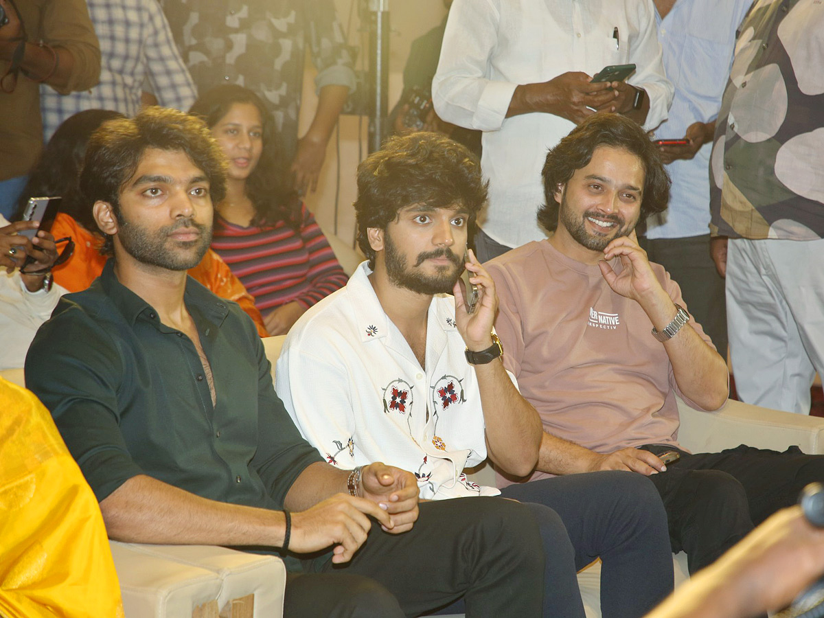 Subham Success Meet Photos7