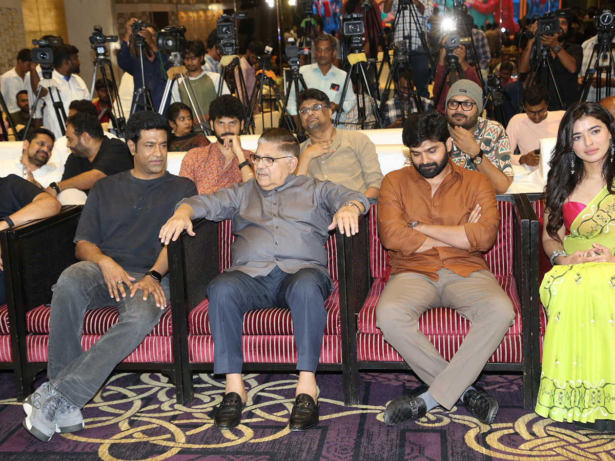 #Single Blockbuster Success Meet Photos14