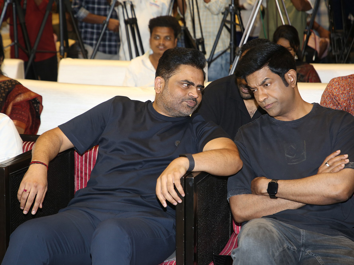 #Single Blockbuster Success Meet Photos19