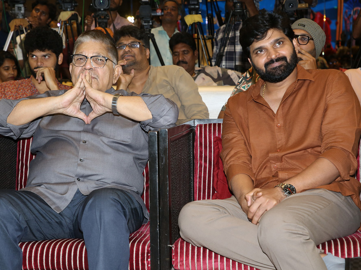 #Single Blockbuster Success Meet Photos8