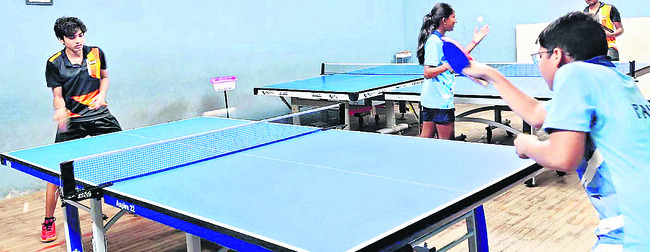 పటేల్ స్టేడియం కళకళ1