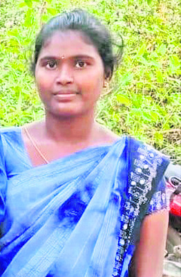 ట్రాన్స్‌ఫార్మర్‌ మీద పడిన యువకుడు మృతి 1