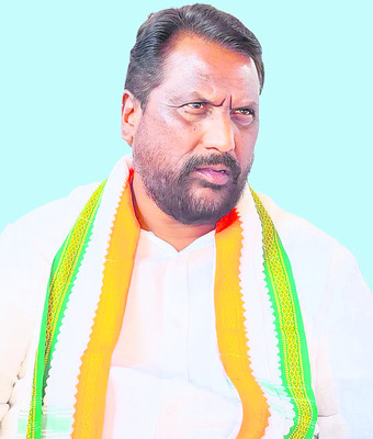 మమ్మల్ని గుర్తించలేదు
2