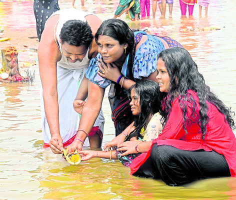 పుష్కర స్నానం.. సకల పాప హరణం3