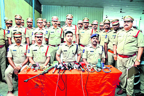 నల్లగొండలో కార్డన్ సెర్చ్1