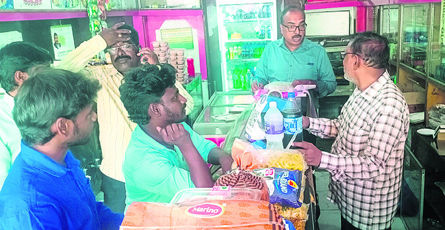 సీపీని కలిసిన ఎమ్మెల్యే ఠాకూర్ 2