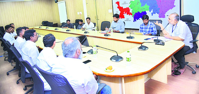 తప్పుల్లేని ఓటరు జాబితానే లక్ష్యం 1