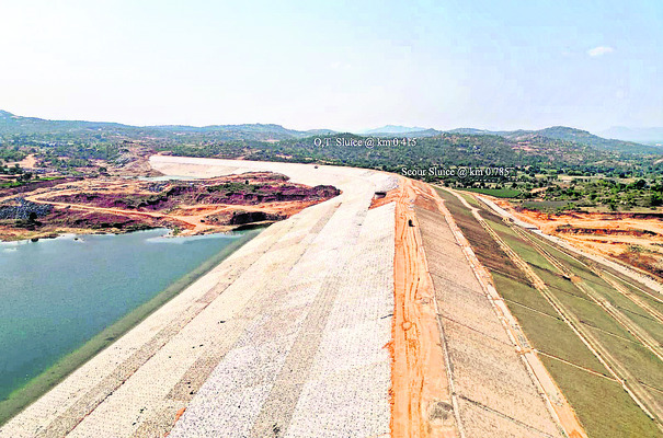 ఎవరికి చెప్పుకుంటారో చెప్పుకోండి! 3