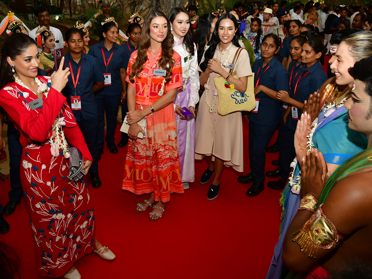 Miss World 2025 Contestants at Pillalamarri Photos16