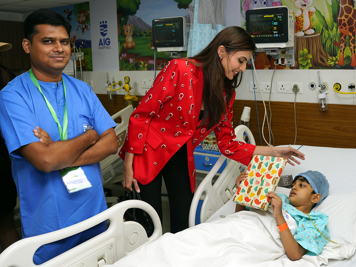 Miss World Contestants Words On AIG Hospitals Gachibowli Photos2
