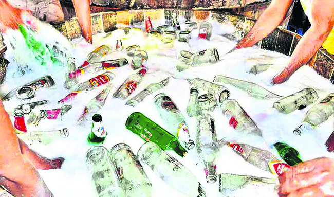 పిచ్చుకపైనే బ్రహ్మాస్త్రం! 1