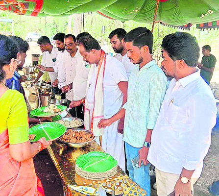 అధికారులు అప్రమత్తంగా ఉండాలి
1