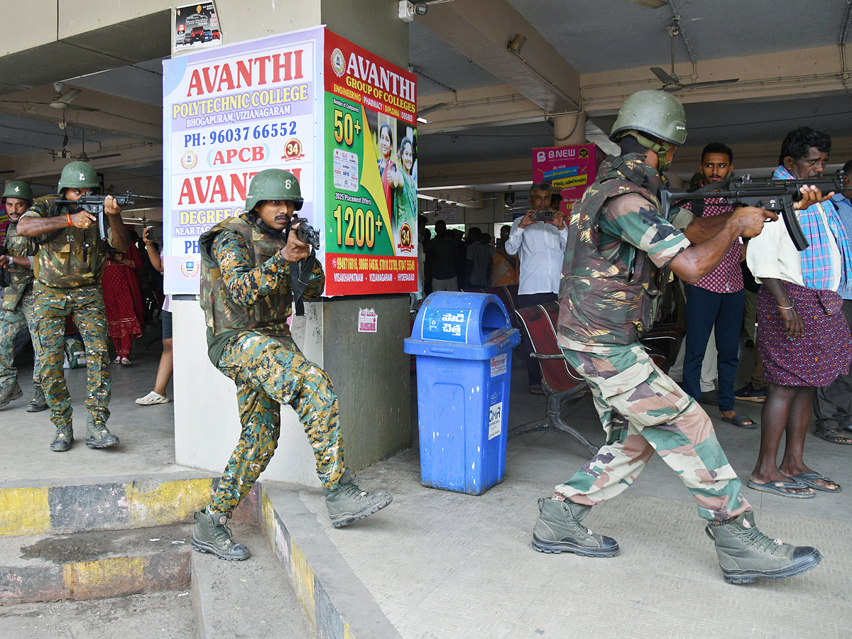 Best Photos of The Week in AP and Telangana Photo Gallery12