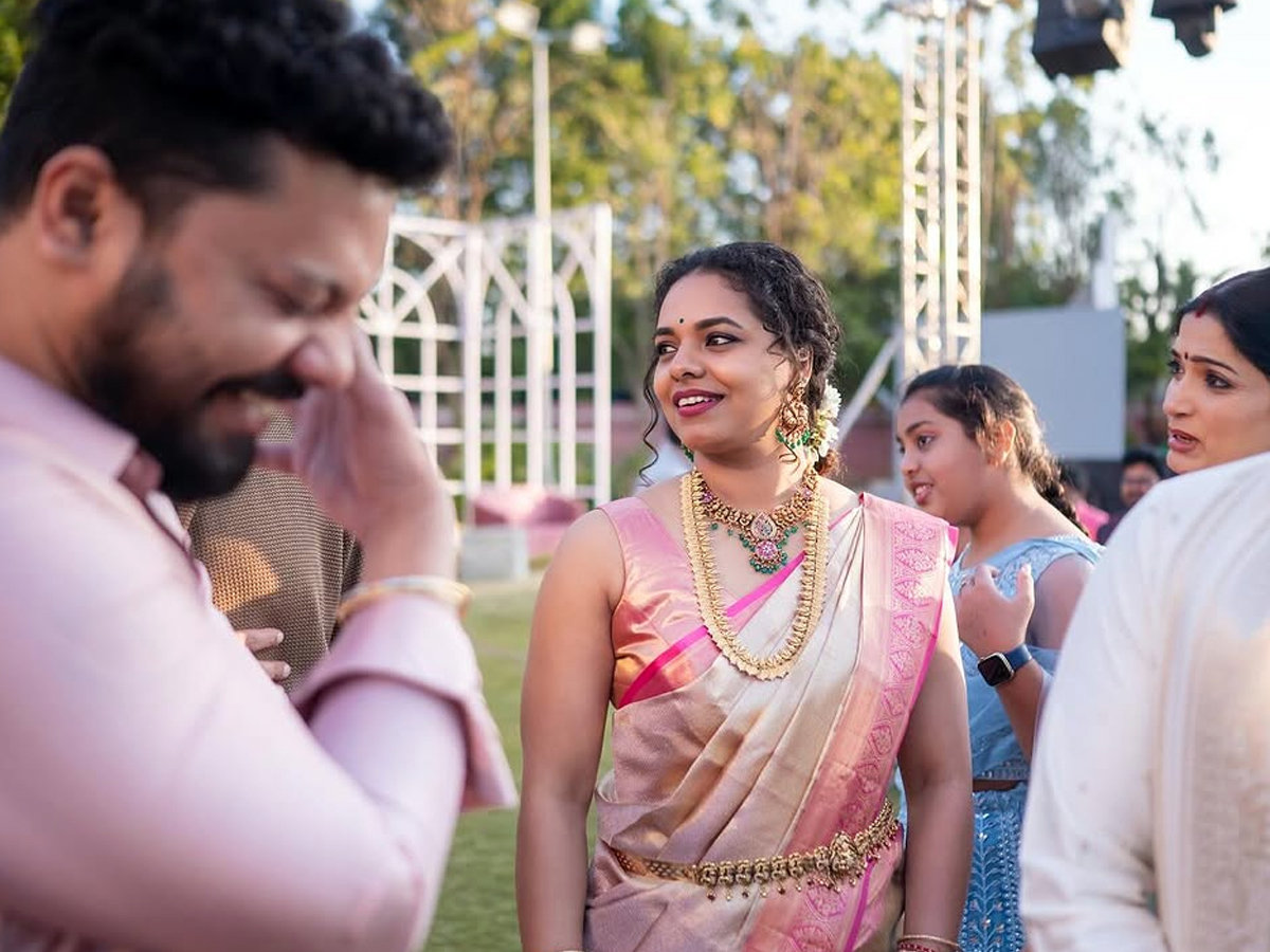 Actress Hariteja at her sister wedding photos11