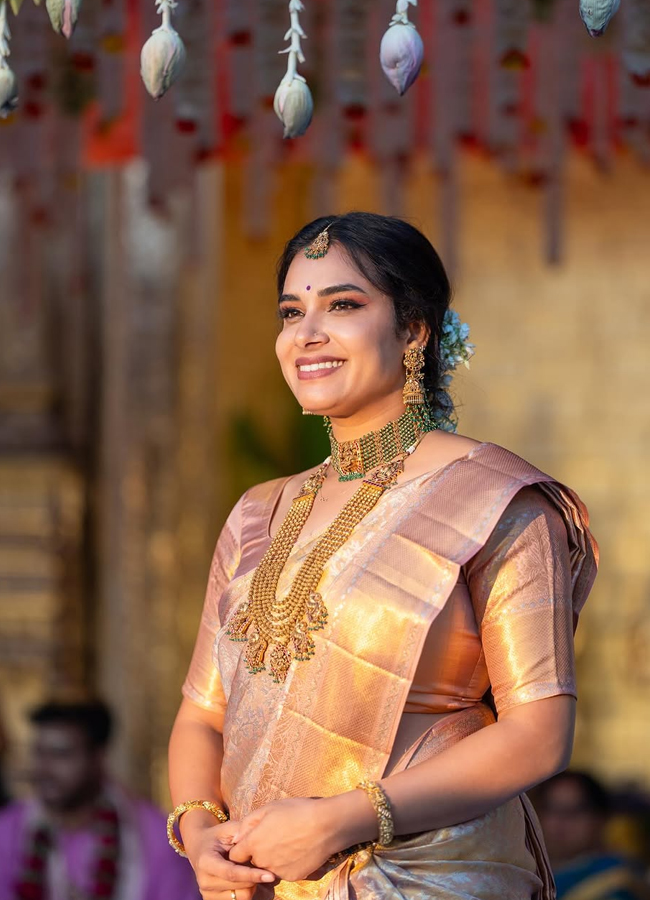 Actress Hariteja at her sister wedding photos5