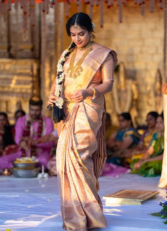 Actress Hariteja at her sister wedding photos6