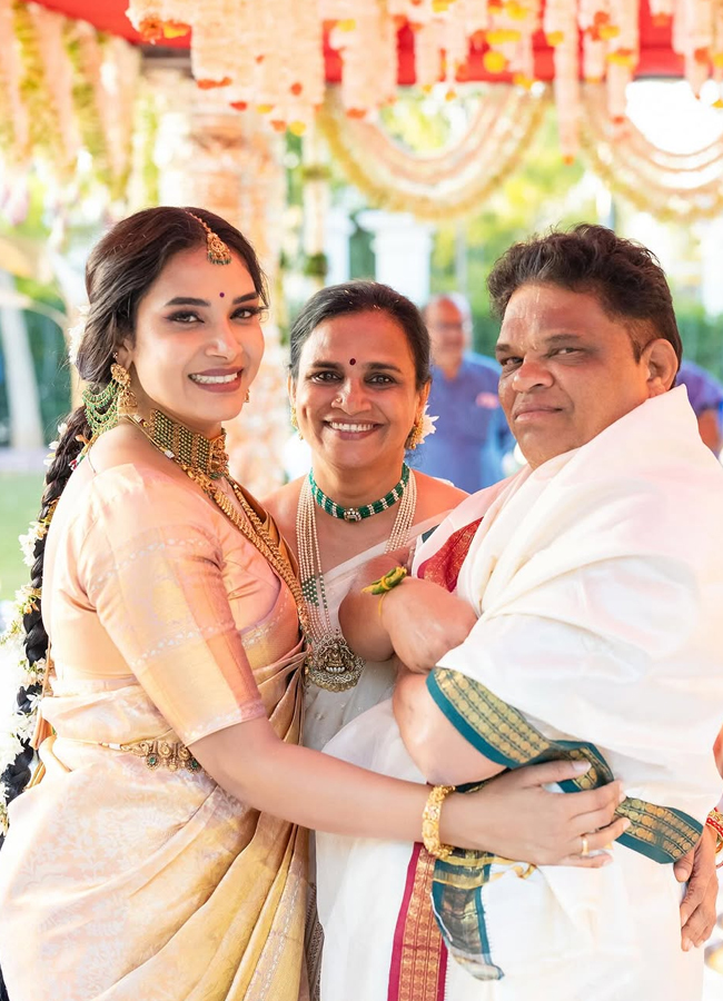 Actress Hariteja at her sister wedding photos7