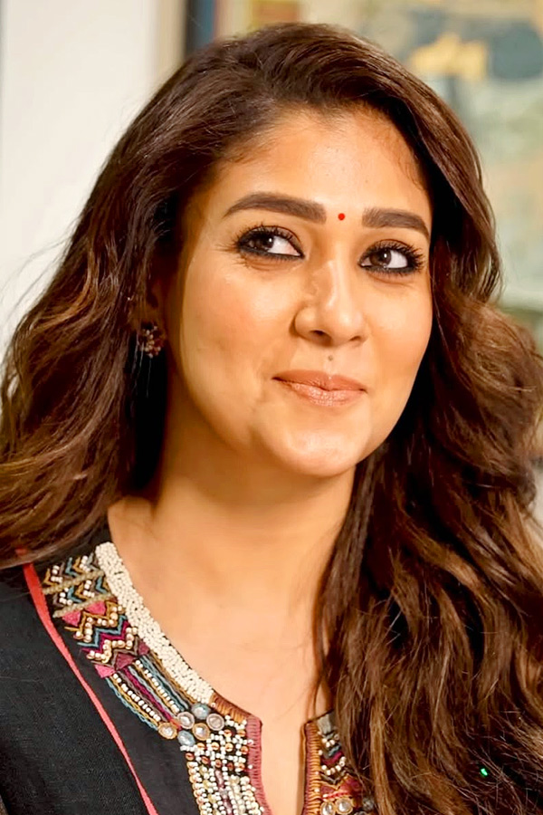 Nayanthara joins Chiranjeevi and Anil Ravipudis film Mega 157 Photos4