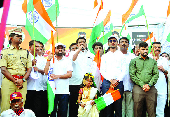 సైనికుల త్యాగాలకు వందనం 1