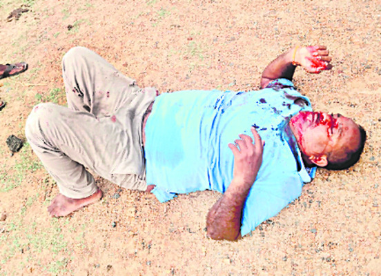 పర్చూరు బస్టాండ్ వద్ద గుర్తు తెలియని మృతదేహం 1