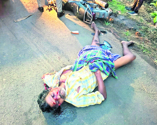 గుబ్బల మంగమ్మ గుడికి పోటెత్తిన భక్తులు
1