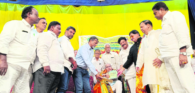 సందేశాత్మకంగా నాటికలు1
