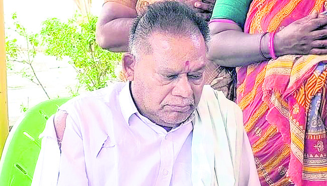 చటాకాయిలో ఉద్రిక్తత 1