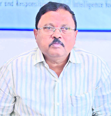 త్వరలో గ్రామ పాలనాధికారులు 1