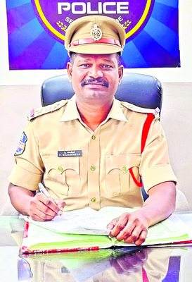 రోడ్డు దాటాలంటే భయం.. భయం3