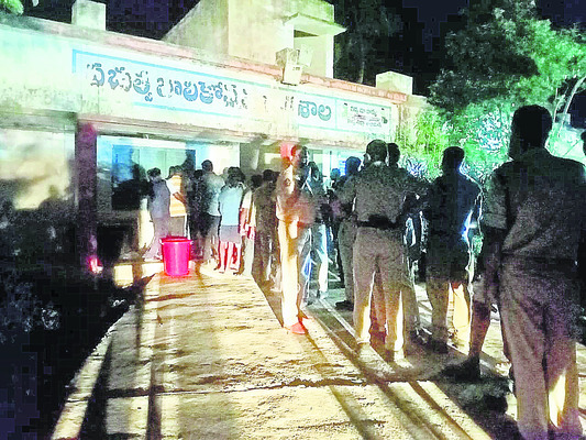 కనులపండువగా శ్యామలాంబ పండగ ప్రారంభం4