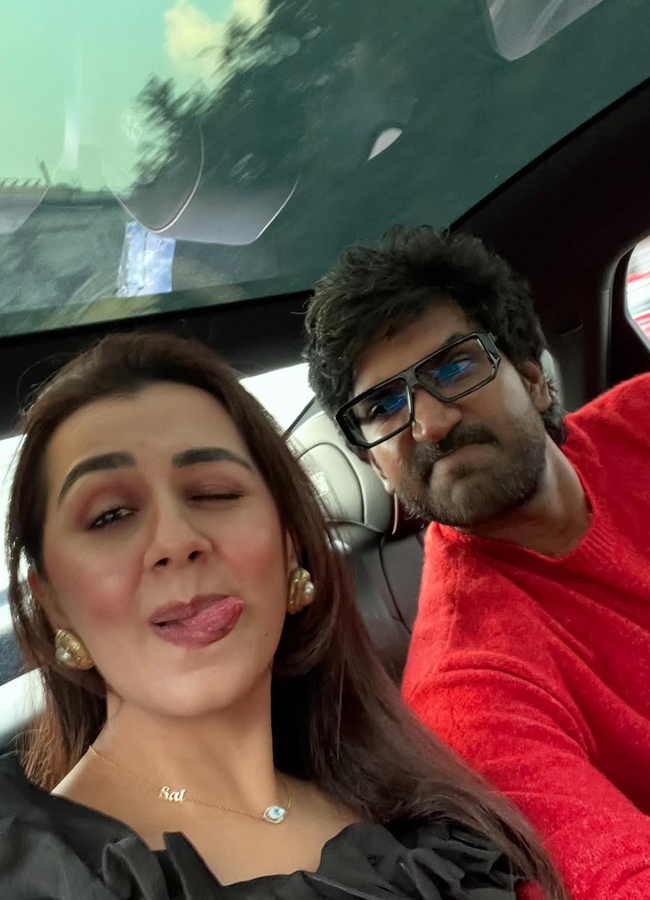 Nikki-Aadi's happy moments after three years of marriage photos7