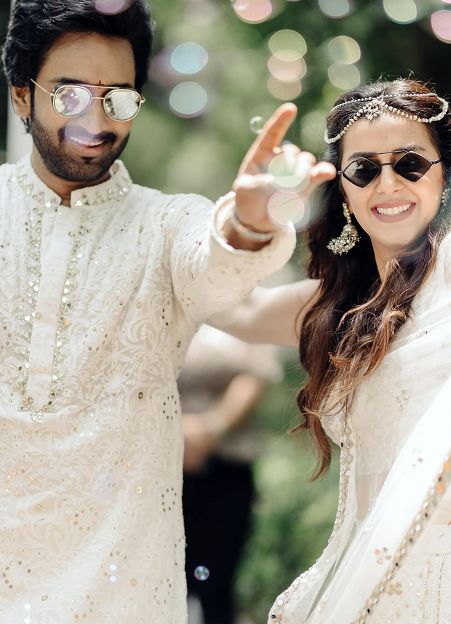 Nikki-Aadi's happy moments after three years of marriage photos8