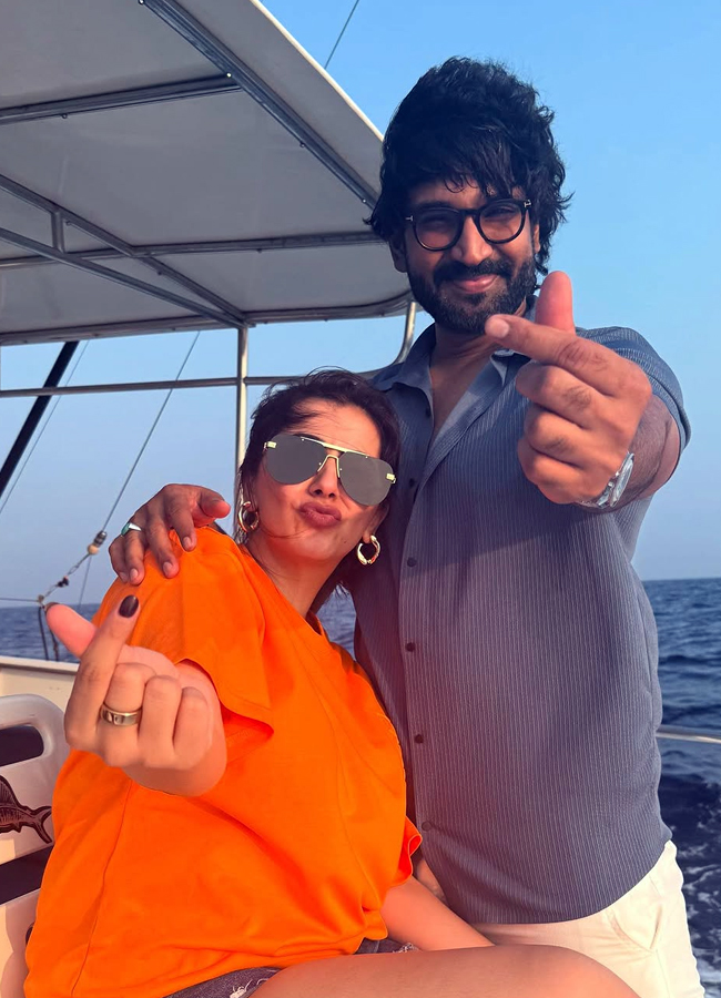 Nikki-Aadi's happy moments after three years of marriage photos10