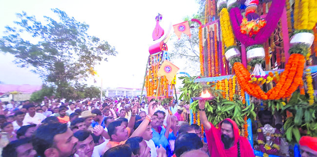 వైభవంగా ఆది బసవేశ్వర రథోత్సవం  3