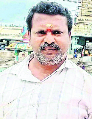 చెరువులో పడి వ్యక్తి మృతి
2