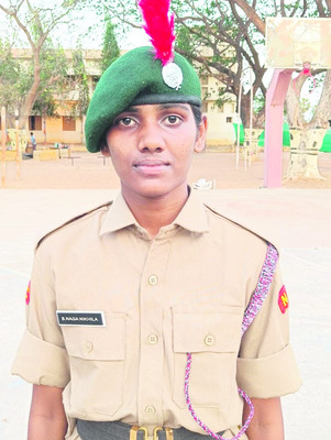 ఆర్మీ ఆఫీసర్‌ లక్ష్యం 
2