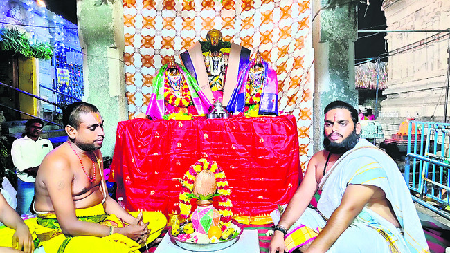 కనుల పండువగా కల్యాణోత్సవం 2