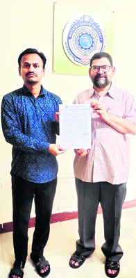 కాలుష్య రహిత చెరువులుగా మార్చాలి1