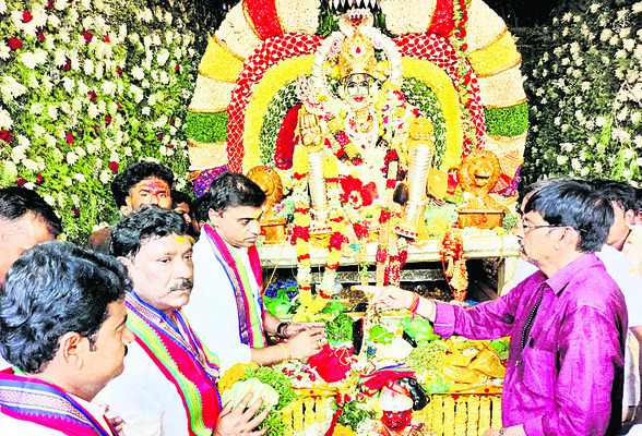 చల్లగా చూడమ్మా.. గంగమ్మా 1